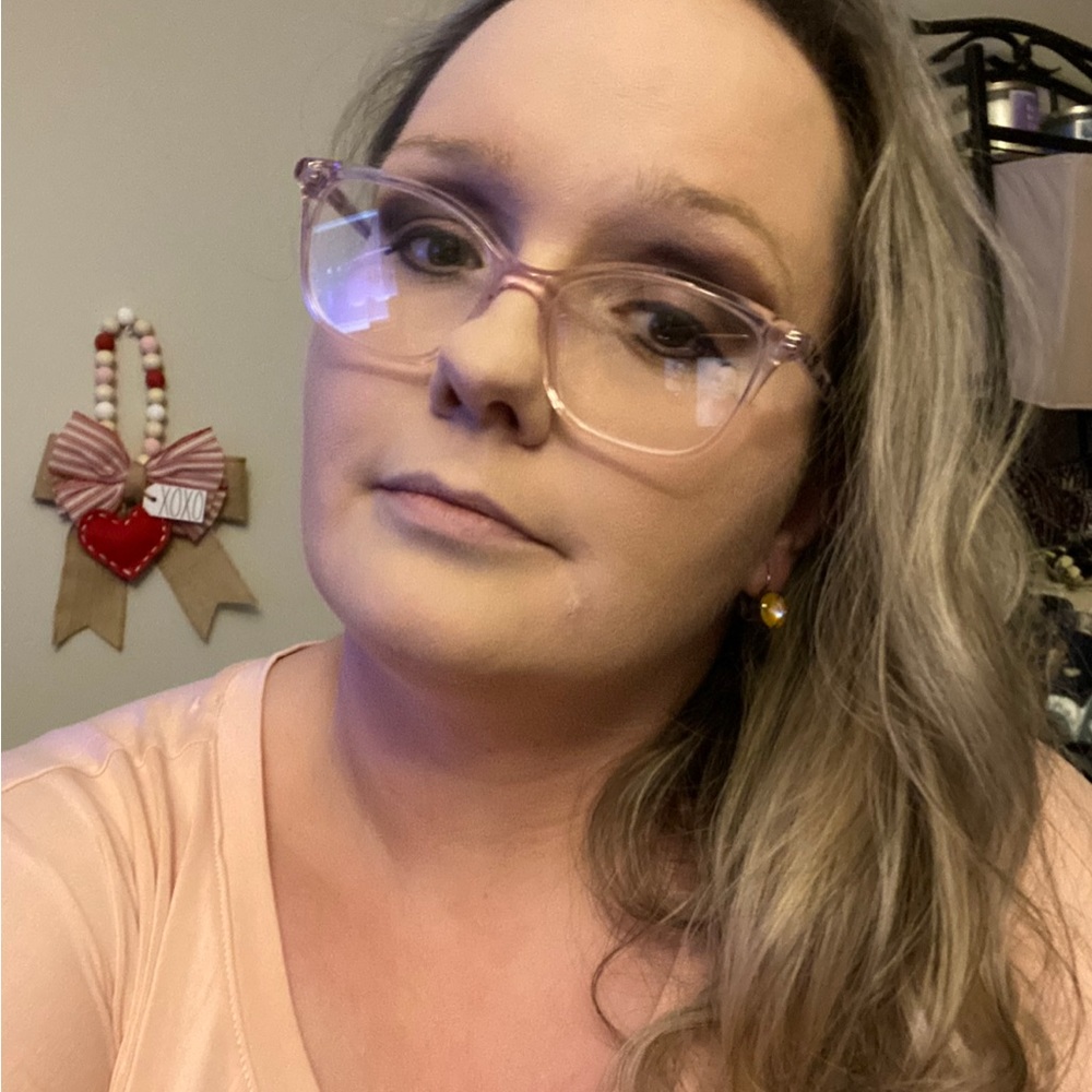 Meet your Posher, Kelsey